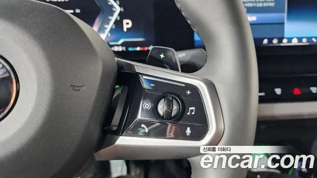 BMW 5 серии 2024 thumb 3