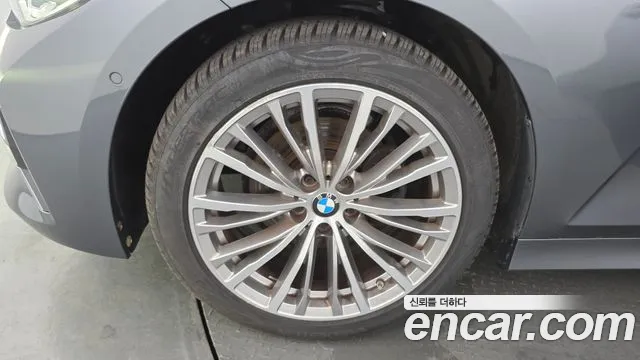 BMW 3 серии 2021 thumb 12