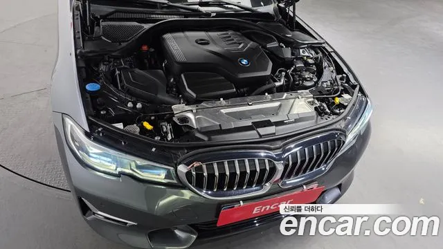 BMW 3 серии 2021 thumb 3