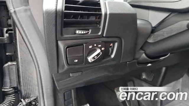 BMW i3 2018 thumb 7