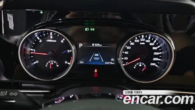 Kia Carnival 2022 thumb 12