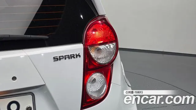 Chevrolet Spark 2015 thumb 10