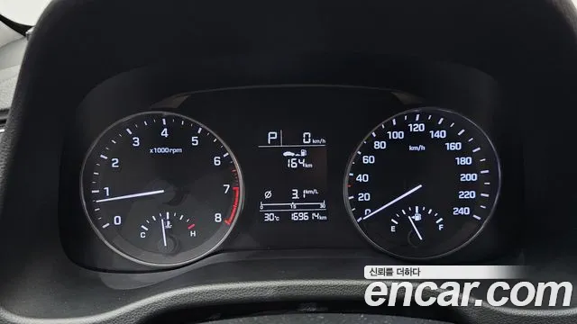 Hyundai Avante 2015 thumb 3
