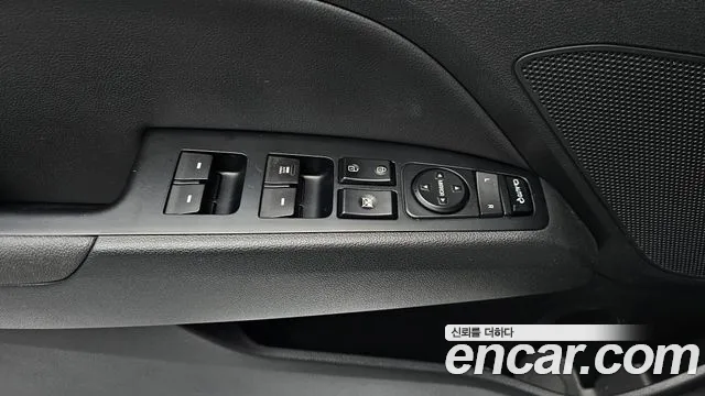 Hyundai Avante 2015 thumb 7