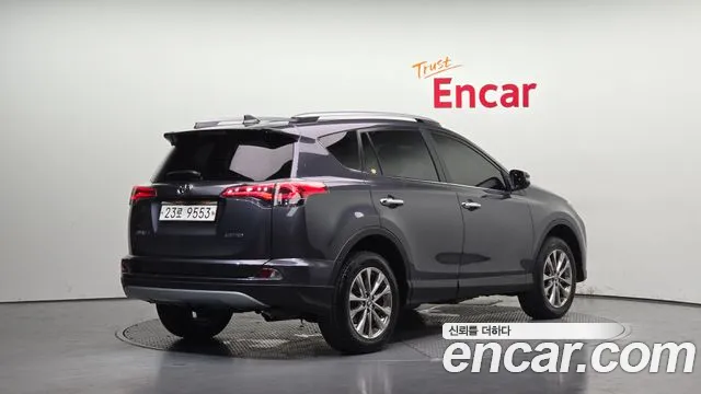 Toyota RAV4 2017 thumb 7