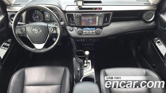 Toyota RAV4 2017 thumb 8