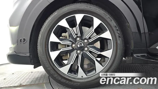 Kia Carnival 2021 thumb 12