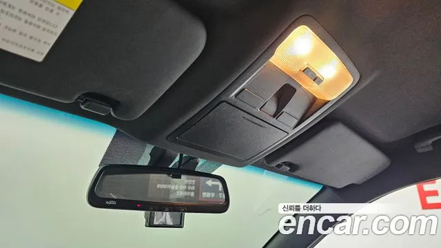 KGM Rexton 2019 thumb 12