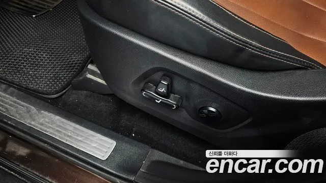 KGM Rexton 2019 thumb 3