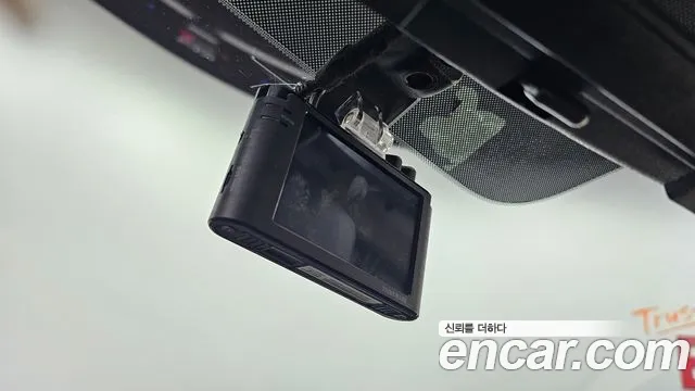 Hyundai Avante 2016 thumb 10