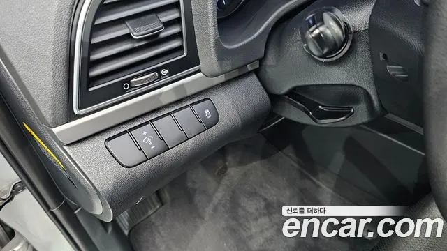 Hyundai Avante 2016 thumb 7