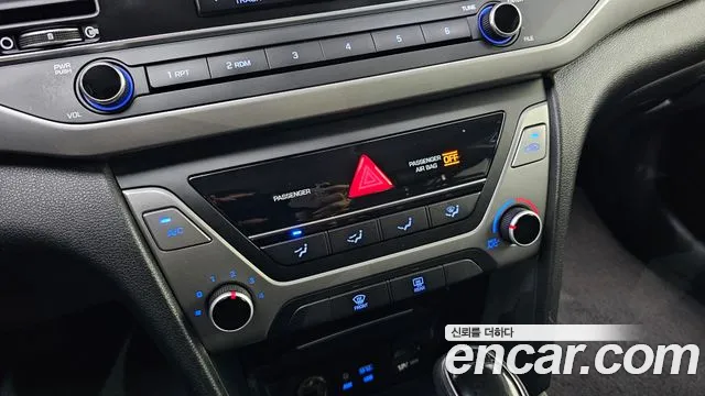 Hyundai Avante 2016 thumb 12