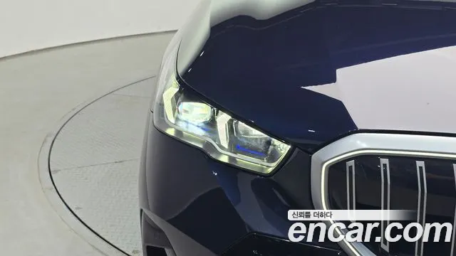 BMW 5 серии 2023 thumb 5