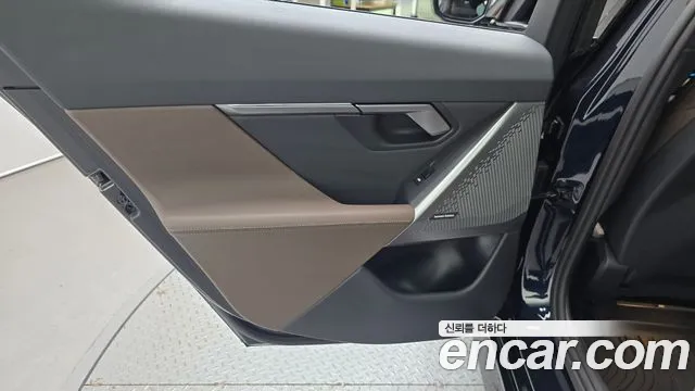 BMW 5 серии 2023 thumb 8
