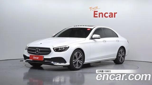 Mercedes-Benz E-Class 2021 thumb 4