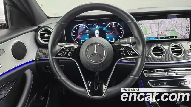 Mercedes-Benz E-Class 2021 thumb 10