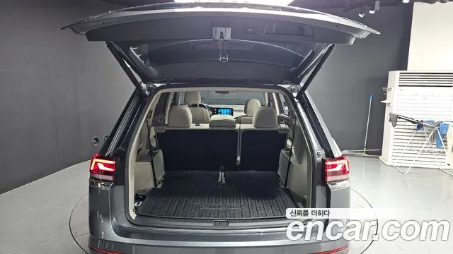 Volkswagen Atlas 2025 thumb 6