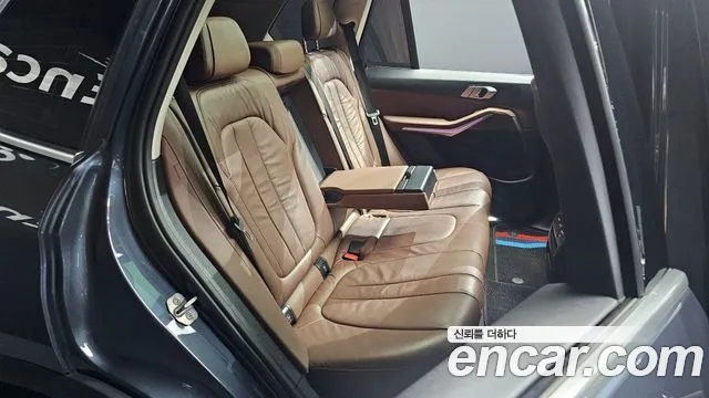 BMW X5 2019 thumb 9