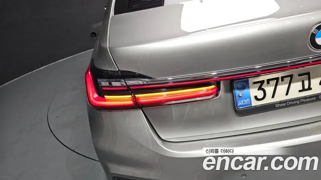 BMW 7 серии 2020 thumb 6