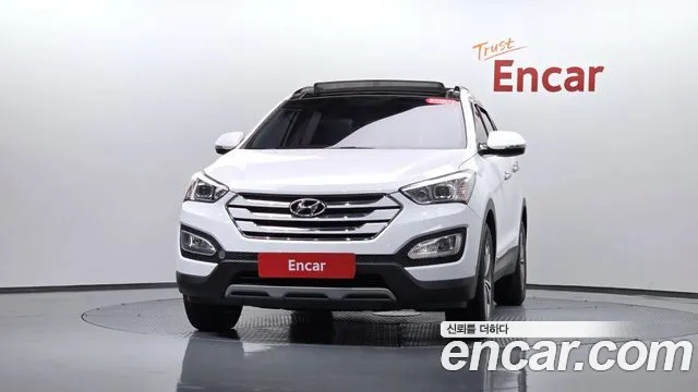 Hyundai Санта Фе 2015 thumb 4