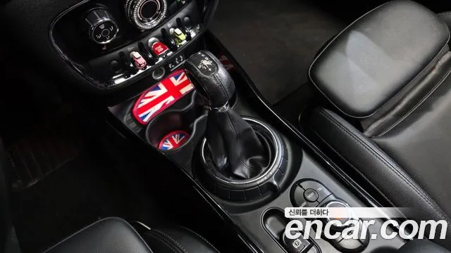 Mini Cooper Clubman 2016 thumb 8