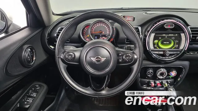 Mini Cooper Clubman 2016 thumb 9