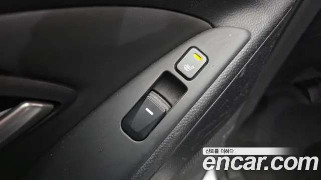 Hyundai ix 2009 thumb 2