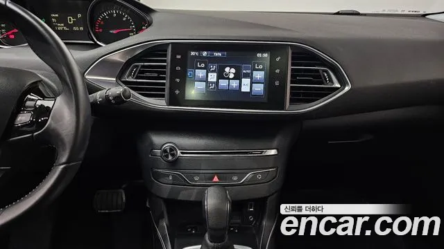 Peugeot 308SW 2014 thumb 4