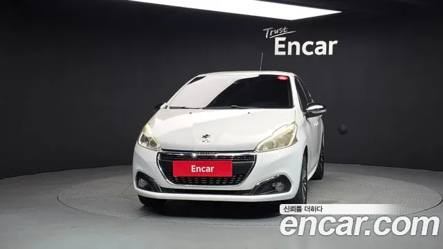 Peugeot 208 2016 thumb 3