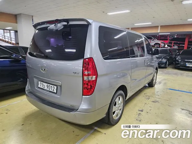 Hyundai Staria 2015 thumb 12