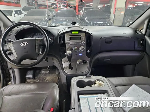 Hyundai Staria 2015 thumb 5