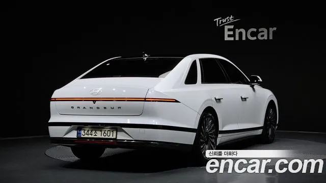 Hyundai Grandeur 2023 thumb 8