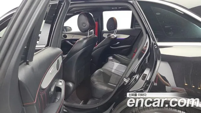 Mercedes-Benz GLC 2022 thumb 3