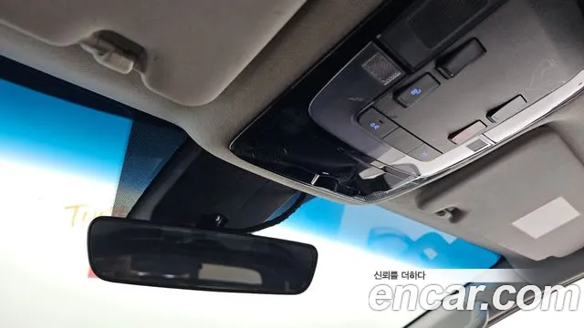 Hyundai Staria 2022 thumb 10