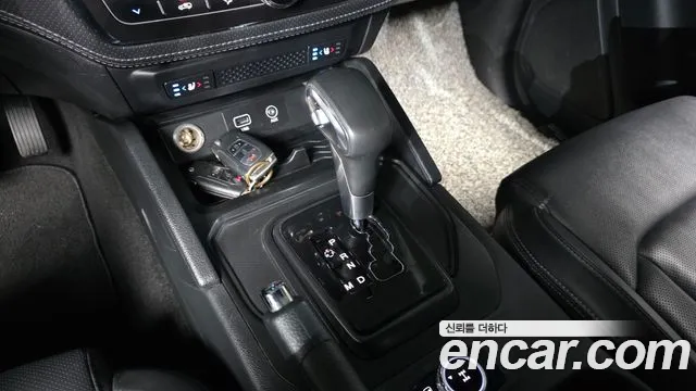 KGM Rexton 2021 thumb 8
