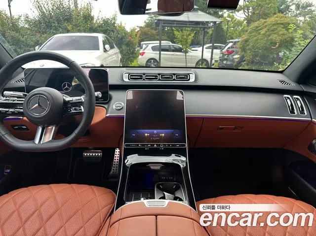Mercedes-Benz S-Class 2025 thumb 11