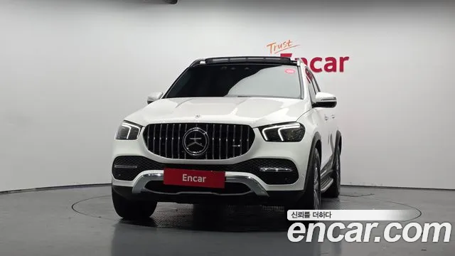 Mercedes-Benz E-Класс 2023 thumb 12