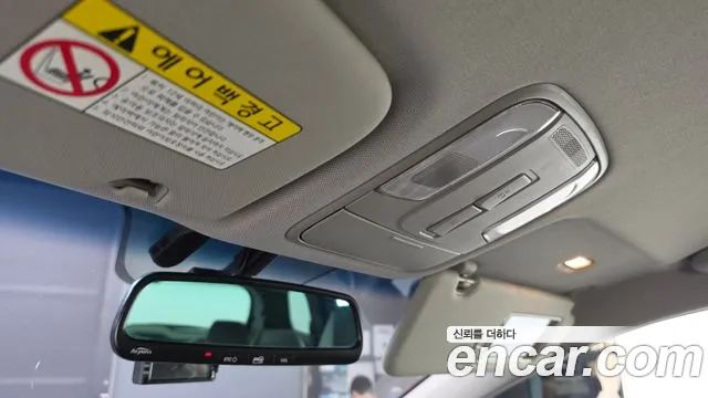 Kia Carnival 2014 thumb 4