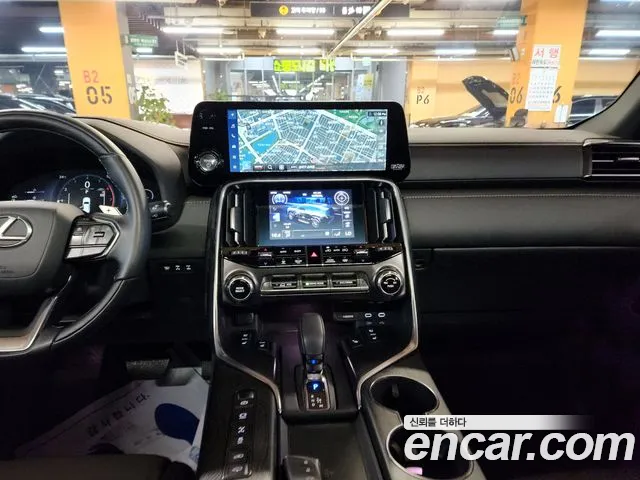 Lexus LX 2025 thumb 7