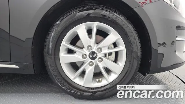 Kia K5 2018 thumb 6