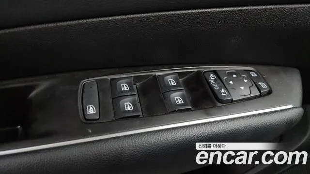 Renault SM6 2023 thumb 6