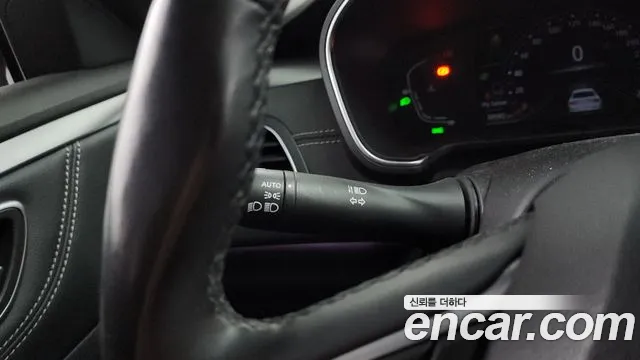 Renault SM6 2023 thumb 8