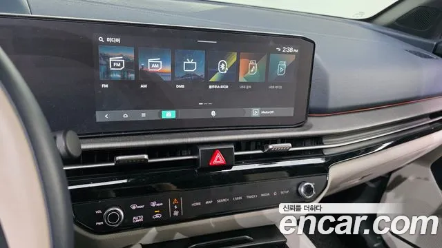 Kia Sportage 2025 thumb 2