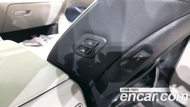 Kia Sportage 2025 thumb 6