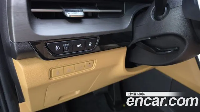 Kia Carnival 2021 thumb 12