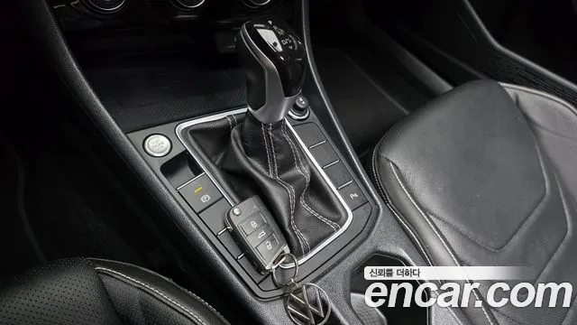 Volkswagen Jetta 2023 thumb 8