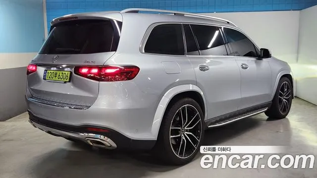 Mercedes-Benz GLS 2024 thumb 2