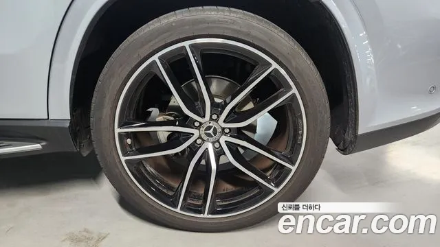 Mercedes-Benz GLS 2024 thumb 5