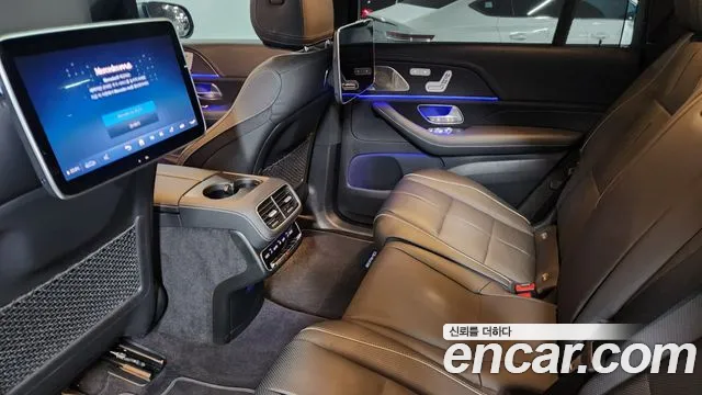 Mercedes-Benz GLS 2024 thumb 10