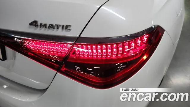 Mercedes-Benz S-Class 2024 thumb 9